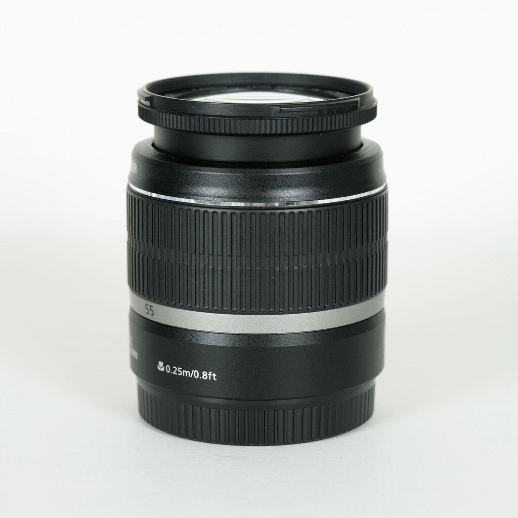 Canon EF-S18-55mm F3.5-5.6 IS