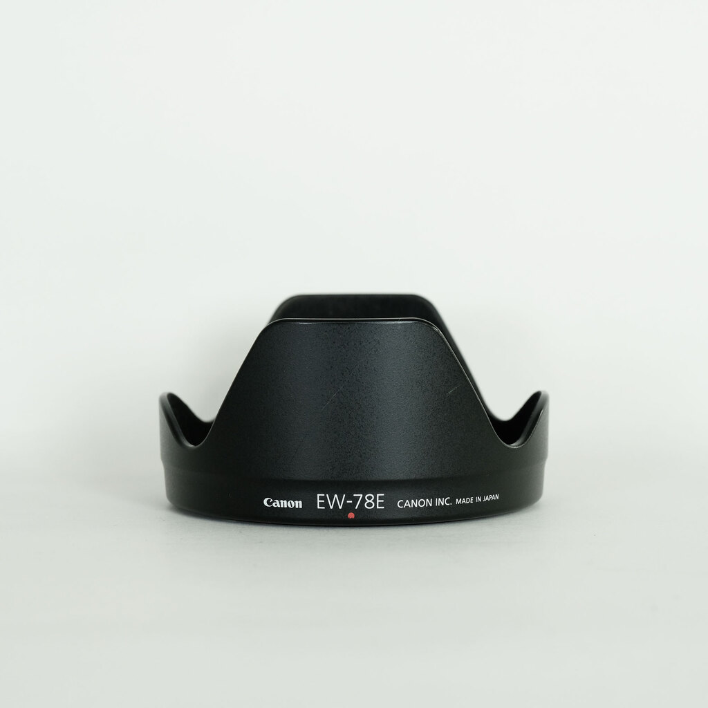 Canon EF-S15-85mm F3.5-5.6 IS USM