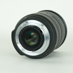 Nikon AF-S DX VR Zoom-Nikkor 18-200mm F3.5-5.6G IF-ED