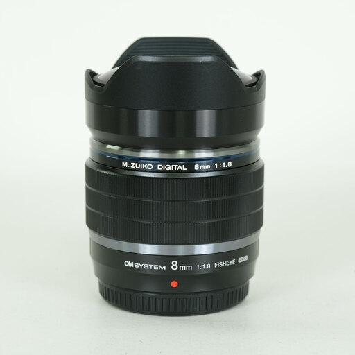 OLYMPUS M.ZUIKO DIGITAL ED 8mm F1.8 Fisheye PRO