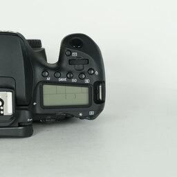 Canon EOS 90D