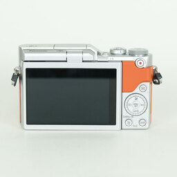 Panasonic LUMIX DC-GF10 ボディ オレンジ