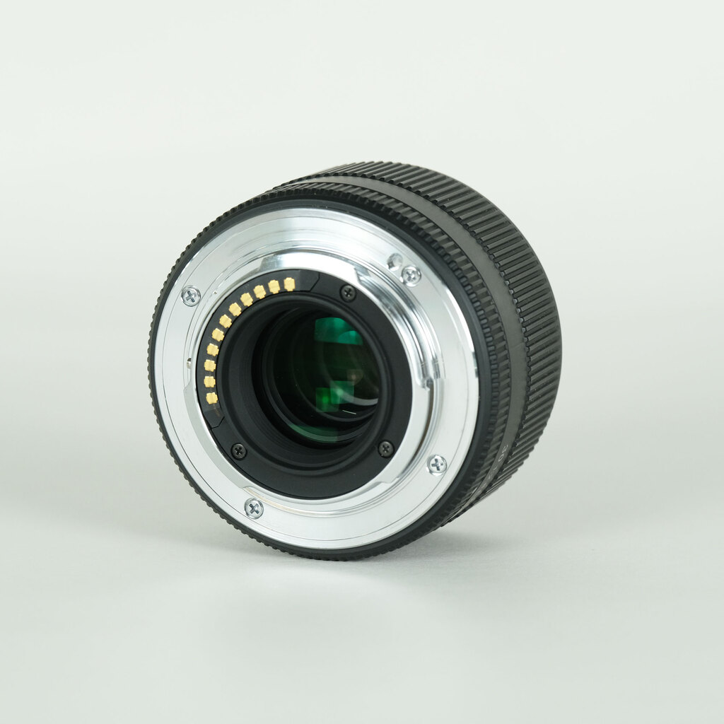 SIGMA 30mm F2.8 EX DN [マイクロフォーサーズ用]の出品 | ONE SCENE