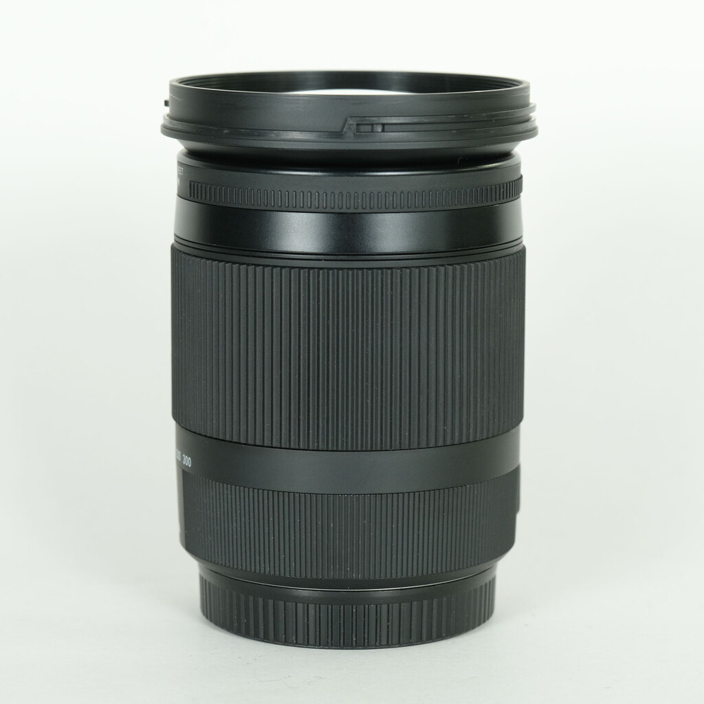 SIGMA 18-300mm F3.5-6.3 DC MACRO OS HSM｜Contemporary [キヤノンEF用]