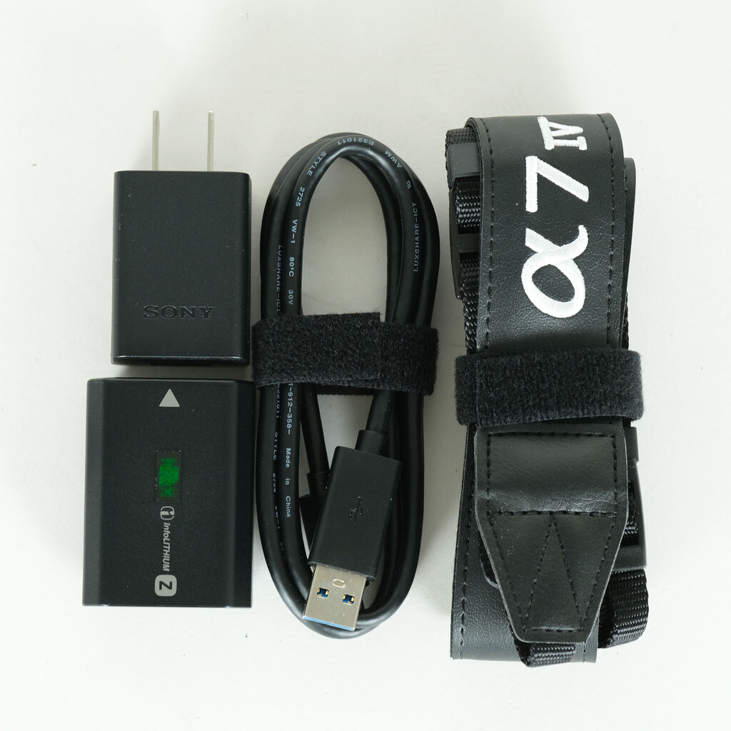 SONY α7 IV(ILCE-7M4) SONY α7 IV(ILCE-7M4)