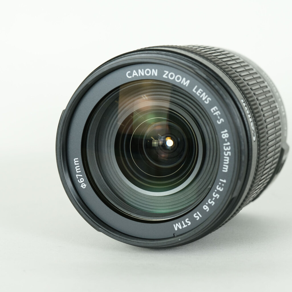 Canon EF-S18-135mm F3.5-5.6 IS STM