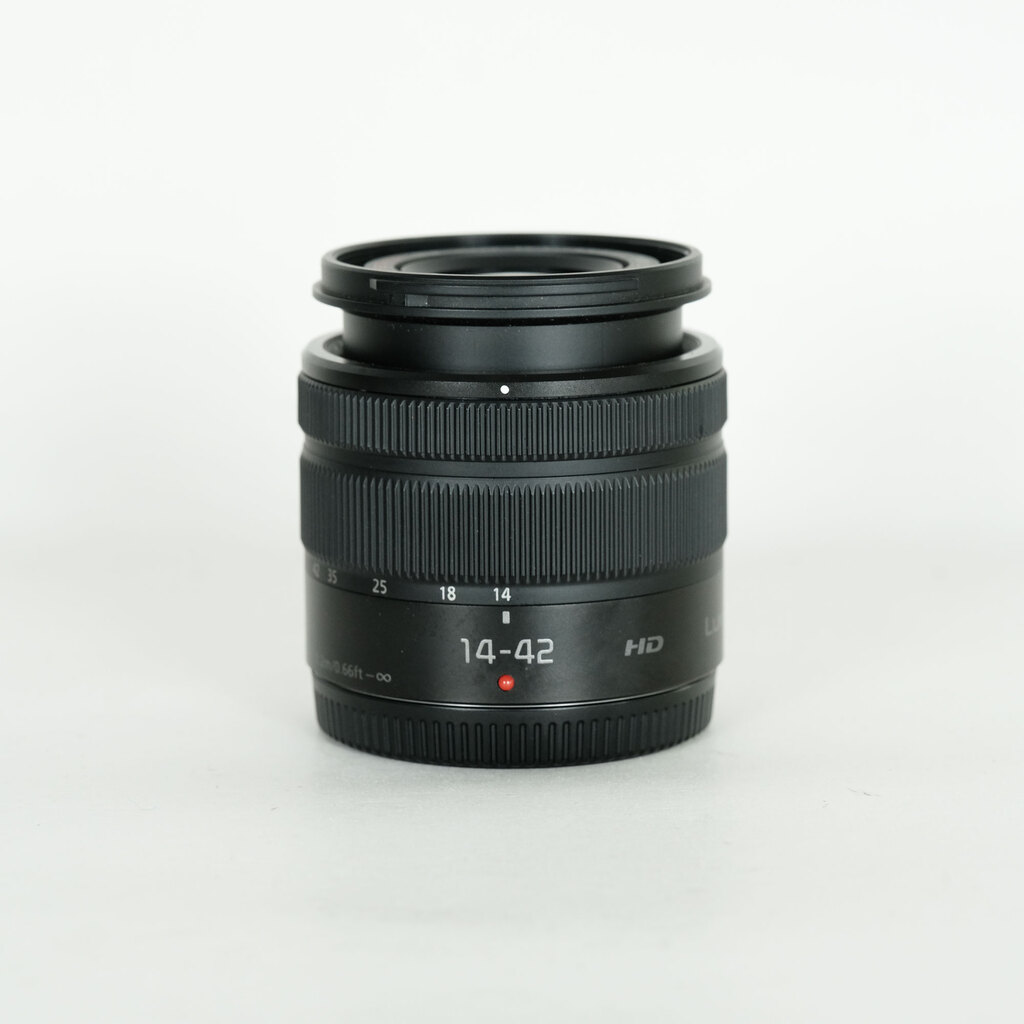 Panasonic LUMIX G VARIO 14-42mm F3.5-5.6II ASPH. MEGA O.I.S.  ブラック