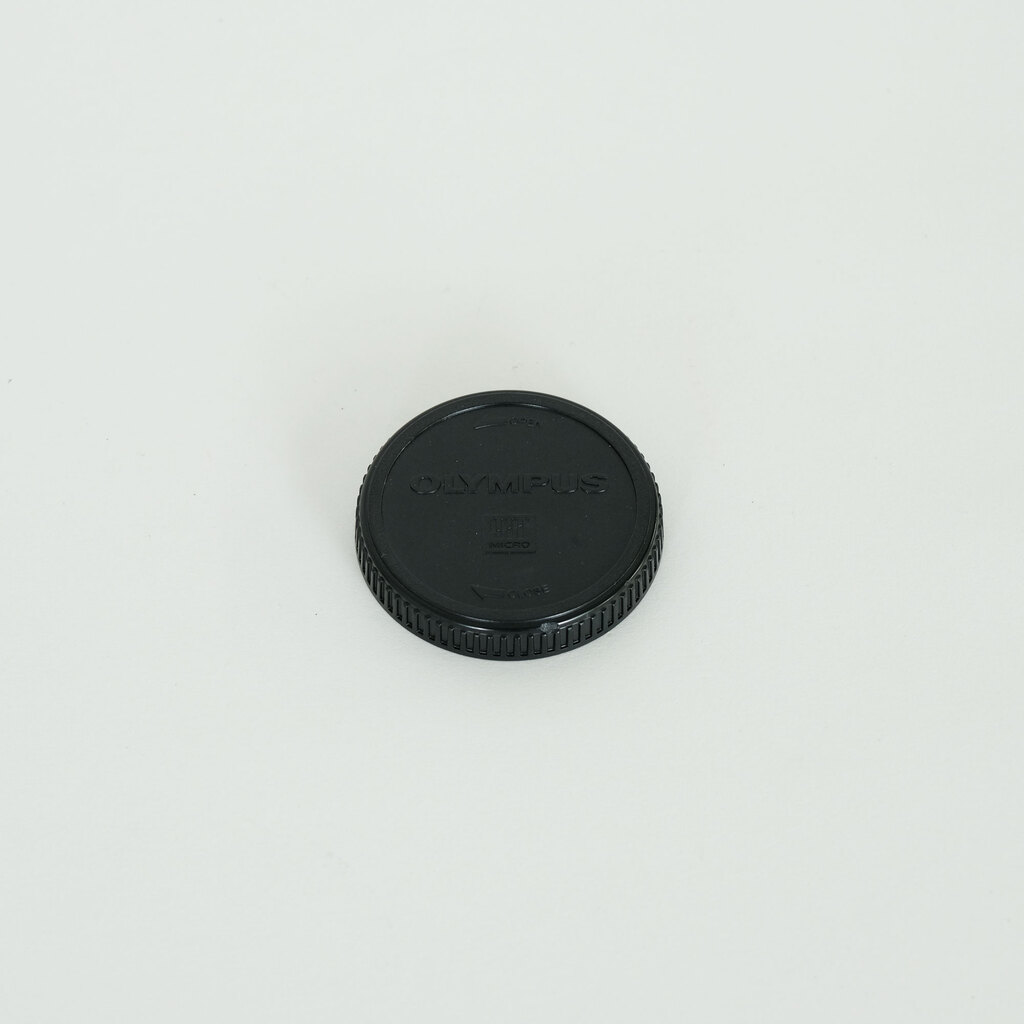 OLYMPUS M.ZUIKO DIGITAL ED 45mm F1.2 PRO