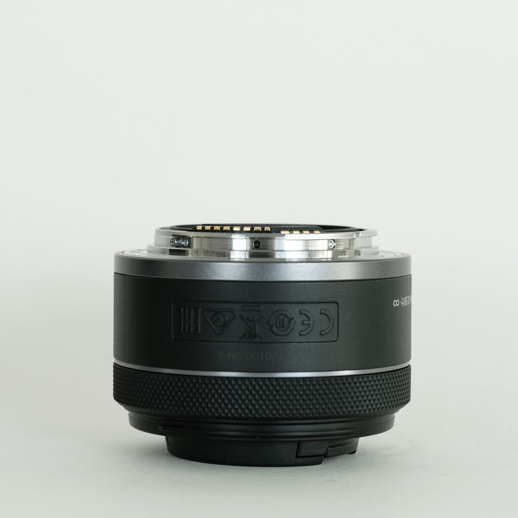 Canon RF50mm F1.8 STM