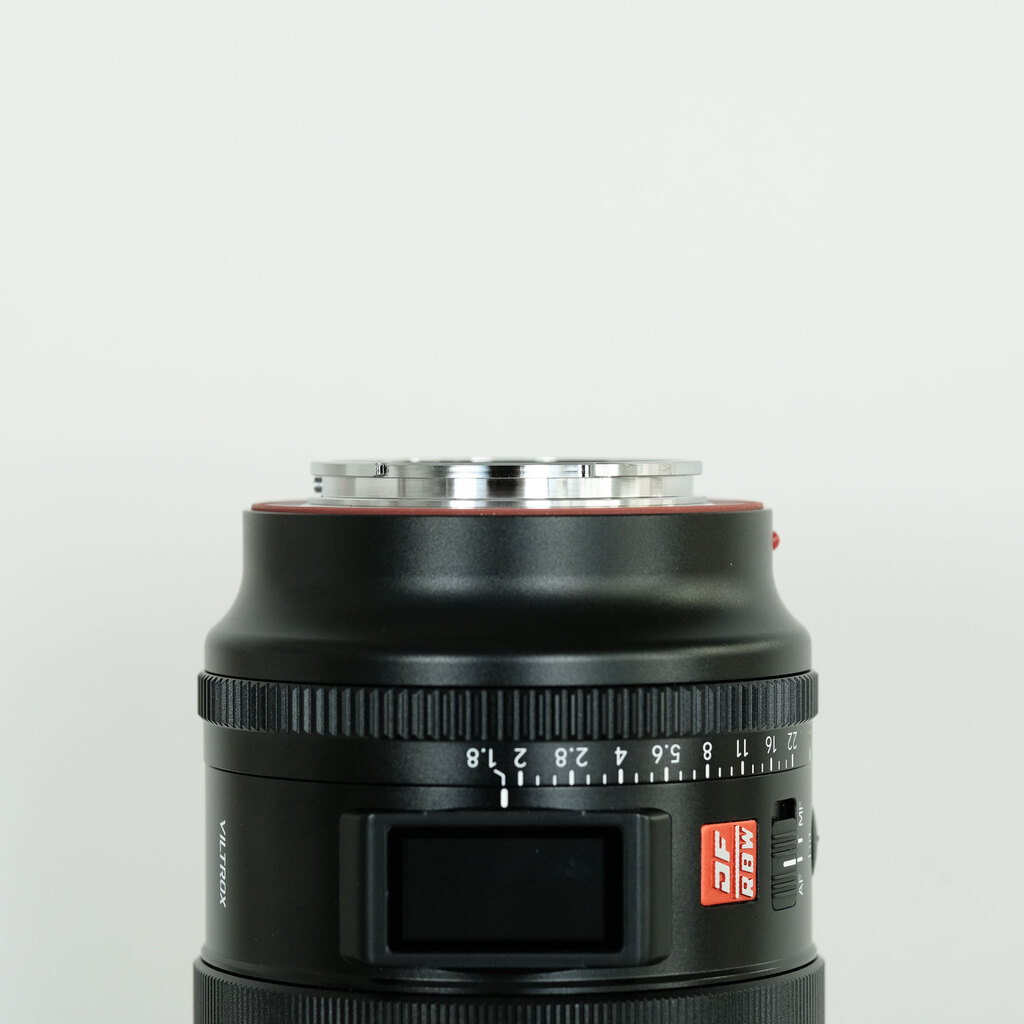 VILTROX AF 16mm F1.8（ソニーE用）