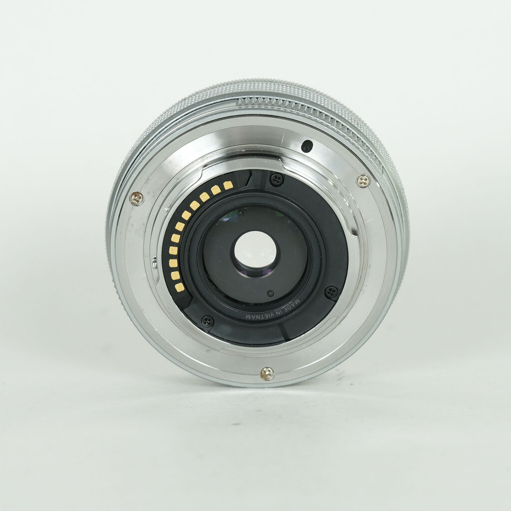 OLYMPUS M.ZUIKO DIGITAL ED 14-42mm F3.5-5.6 EZ シルバー OLYMPUS M.ZUIKO DIGITAL ED 14-42mm F3.5-5.6 EZ シルバー