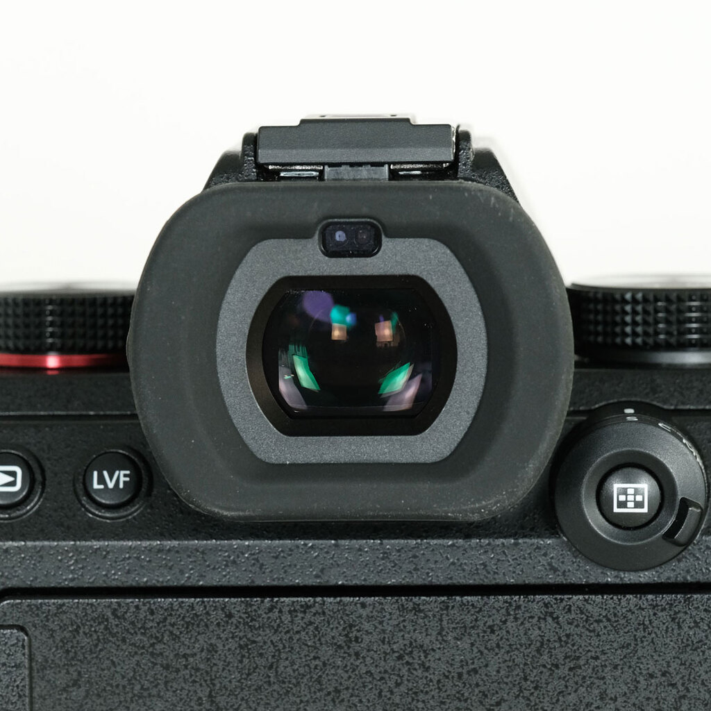 Panasonic LUMIX S5II DC-S5M2