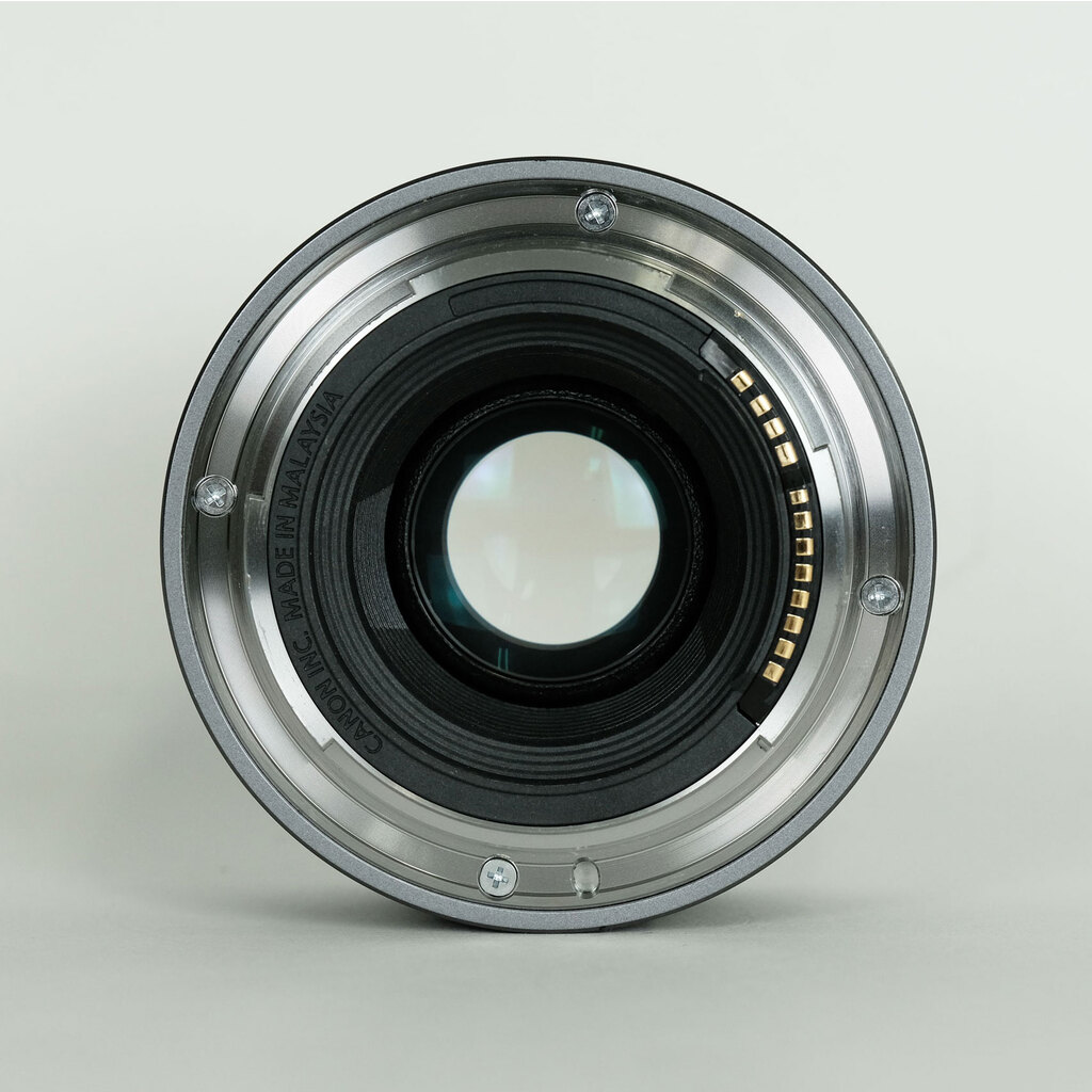 Canon RF50mm F1.8 STM