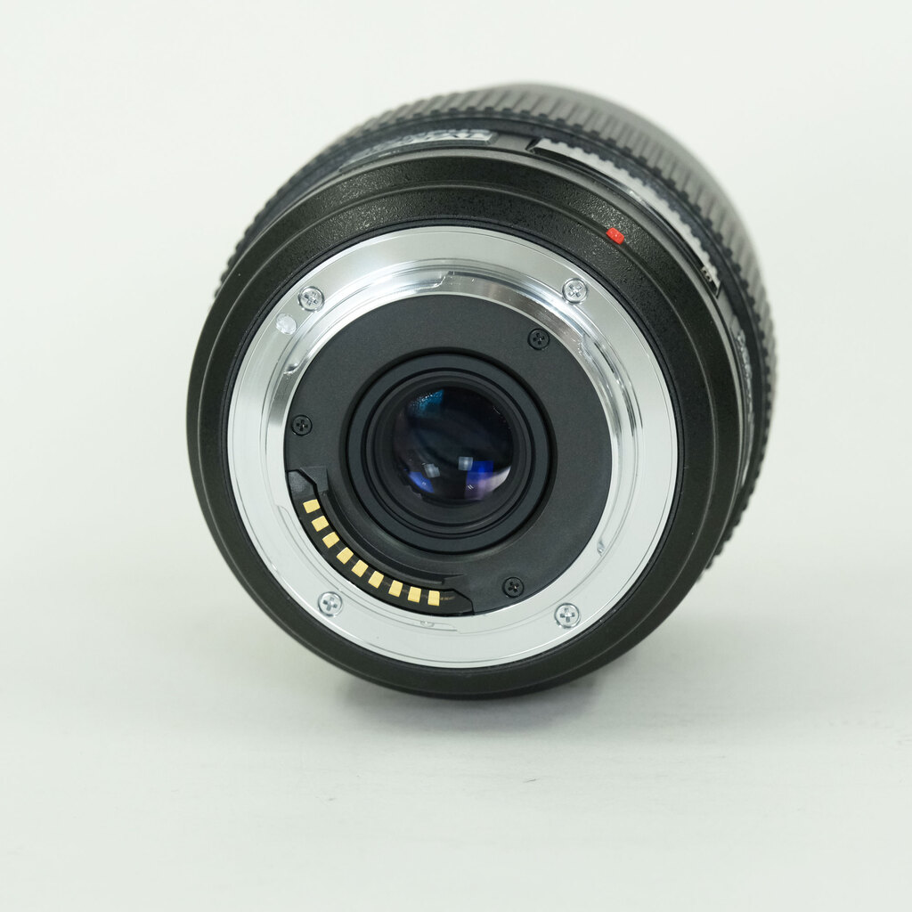 OLYMPUS ZUIKO DIGITAL ED 8mm F3.5 Fisheye