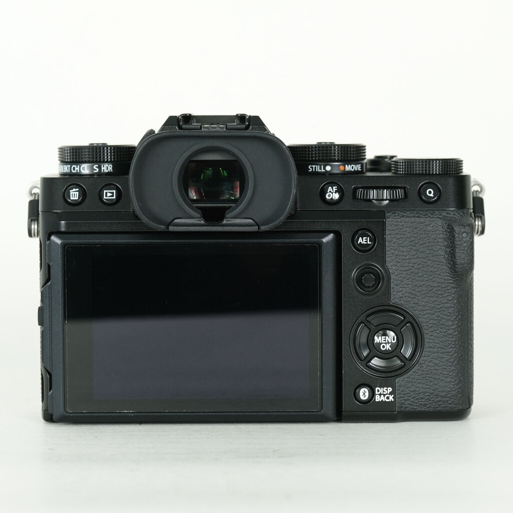 FUJIFILM X-T5