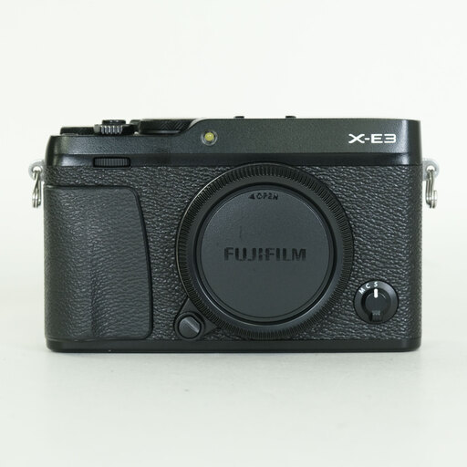 FUJIFILM X-E3
