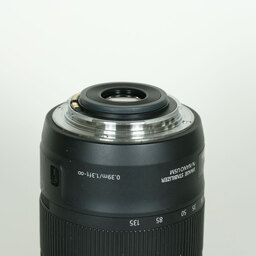 Canon EF-S18-135mm F3.5-5.6 IS USM Canon EF-S18-135mm F3.5-5.6 IS USM