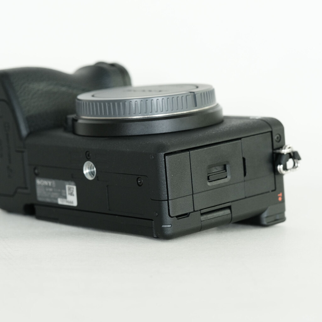 SONY α6700（ILCE-6700）