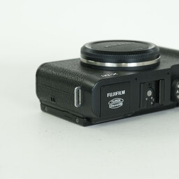 FUJIFILM X-M1 ボディ ブラック FUJIFILM X-M1 ボディ ブラック