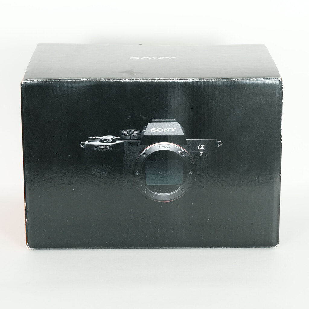 SONY α7 IV(ILCE-7M4) SONY α7 IV(ILCE-7M4)