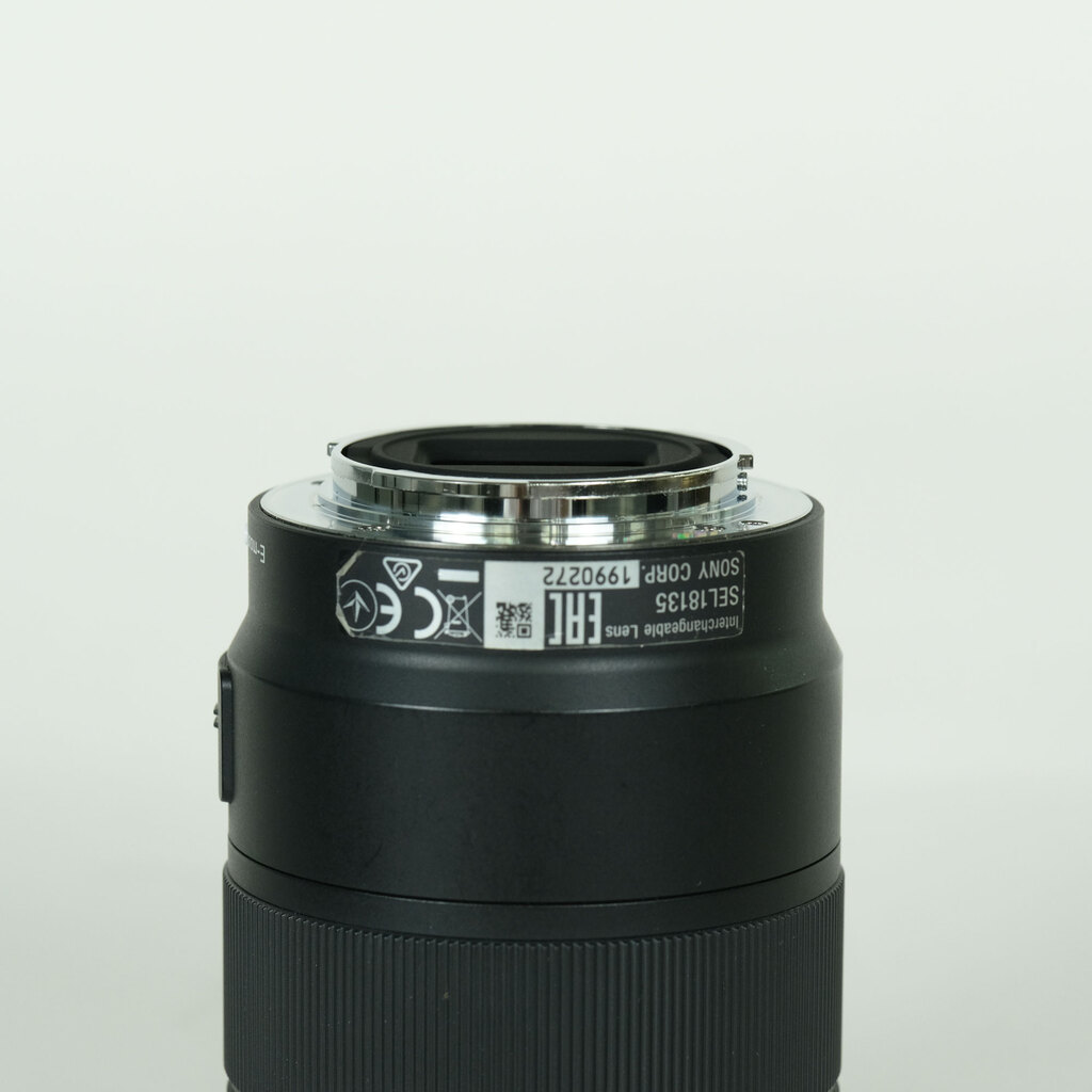 SONY E 18-135mm F3.5-5.6 OSS SEL18135の出品 | ONE SCENE（ワンシーン）