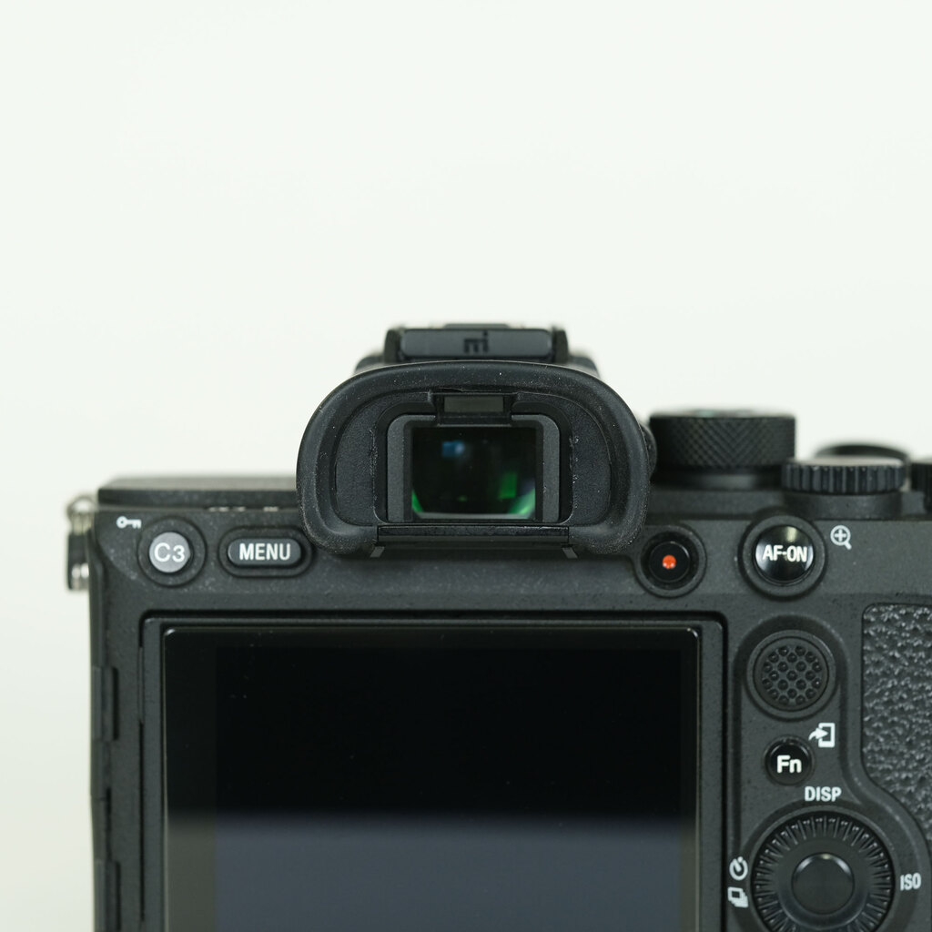 SONY α7RIV ボディ ILCE-7RM4A 【後期モデル 液晶下部にSONYロゴなし】 SONY α7RIV ボディ ILCE-7RM4A 【後期モデル 液晶下部にSONYロゴなし】