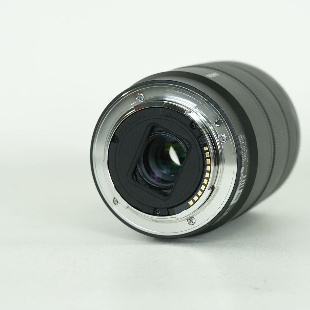 SONY E 18-135mm F3.5-5.6 OSS SEL18135 SONY E 18-135mm F3.5-5.6 OSS SEL18135