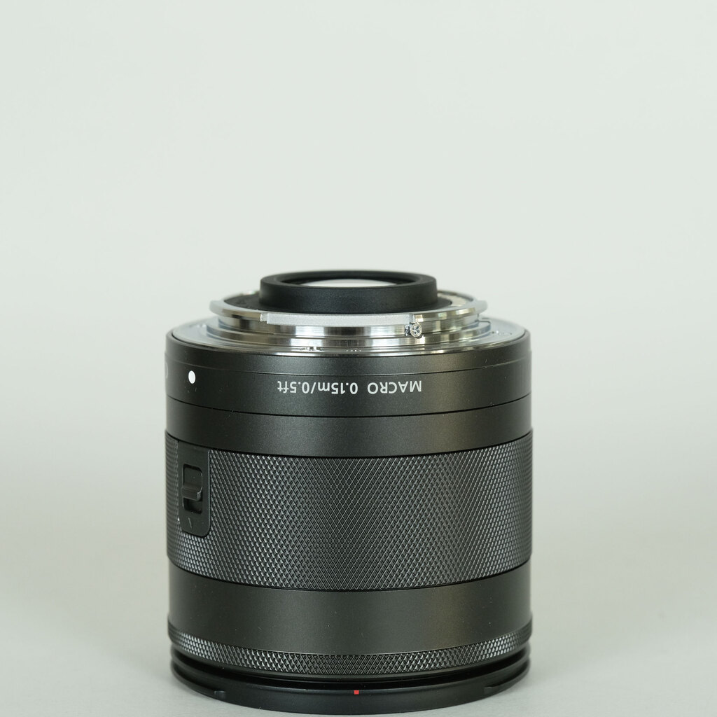 Canon EF-M11-22mm F4-5.6 IS STM Canon EF-M11-22mm F4-5.6 IS STM