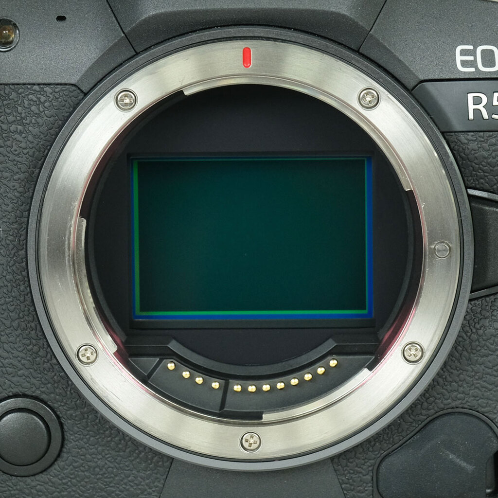 Canon EOS R5 Canon EOS R5