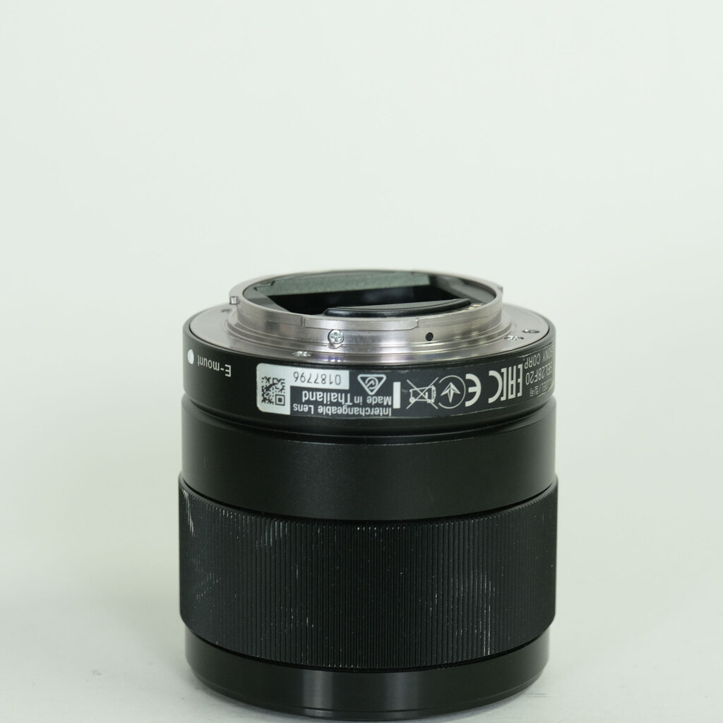 SONY FE 28mm F2 SEL28F20 SONY FE 28mm F2 SEL28F20