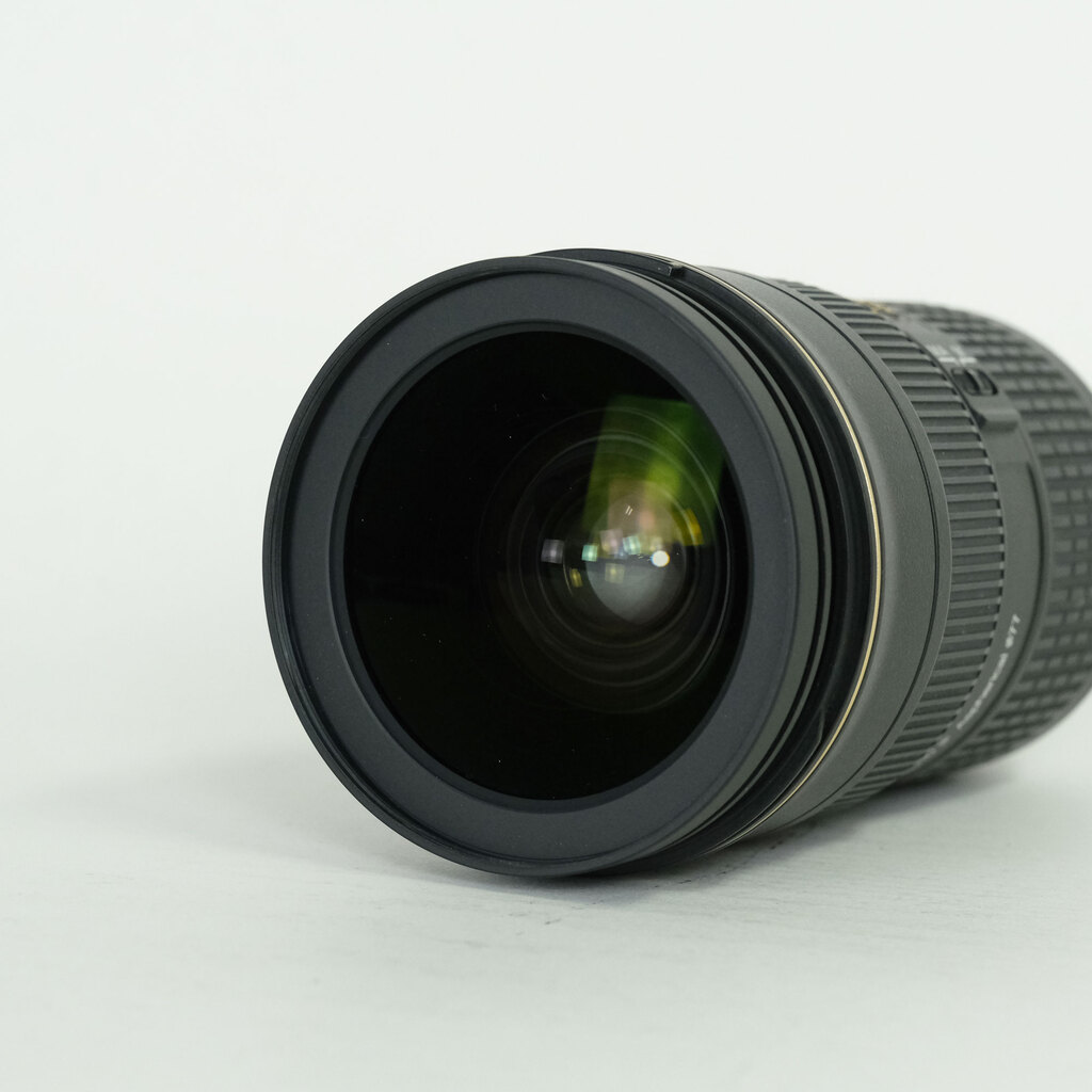 Nikon AF-S NIKKOR 24-70mm f/2.8G ED