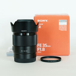 SONY FE 35mm F1.8 SEL35F18F SONY FE 35mm F1.8 SEL35F18F