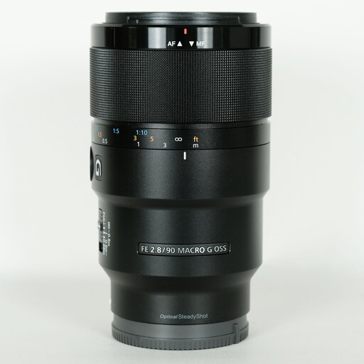 SONY FE 90mm F2.8 Macro G OSS SEL90M28G