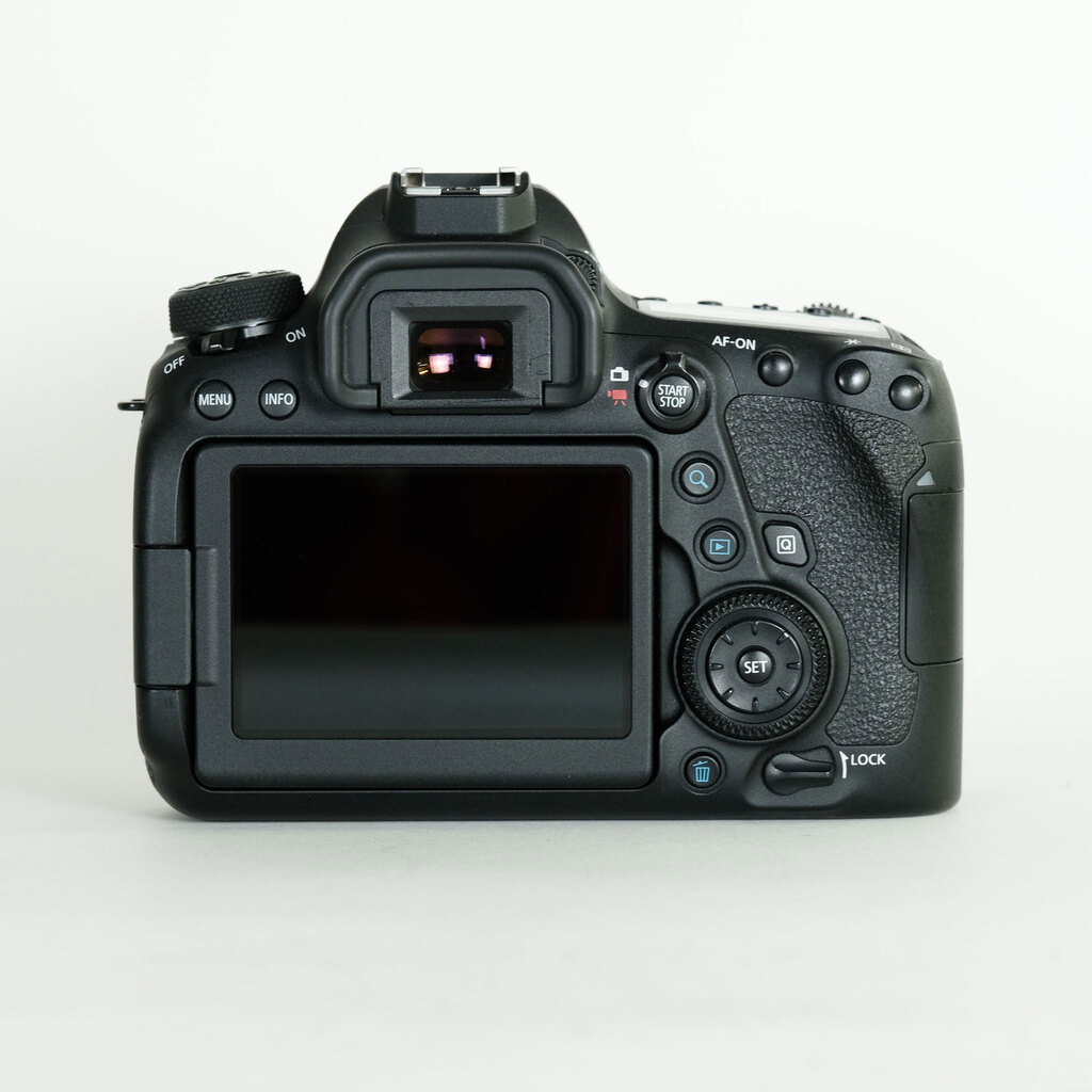Canon EOS 6D Mark II