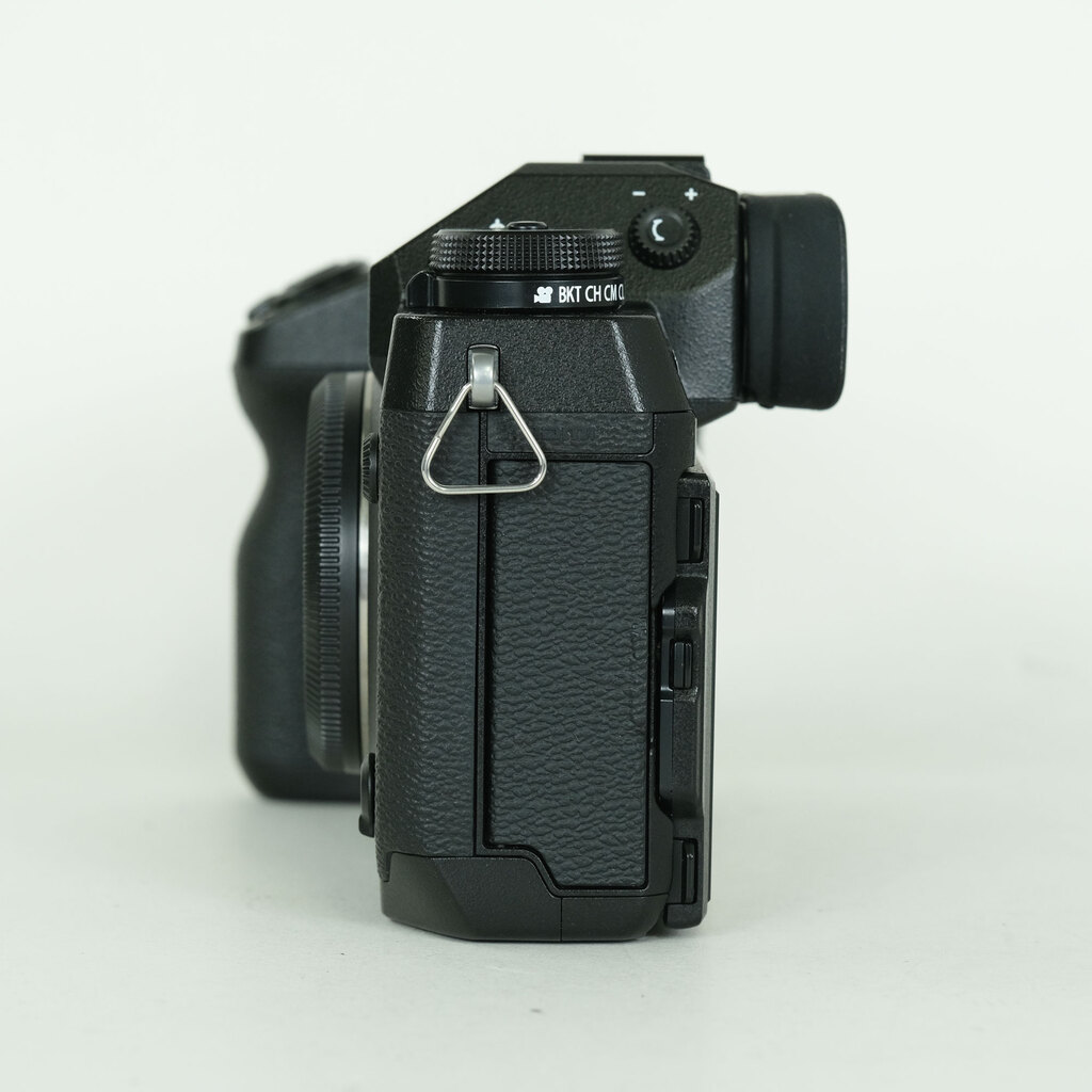 FUJIFILM X-H1 FUJIFILM X-H1