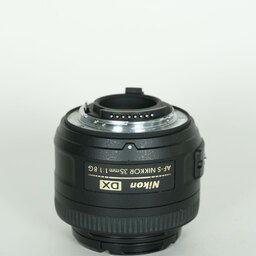 Nikon AF-S DX NIKKOR 35mm f/1.8G