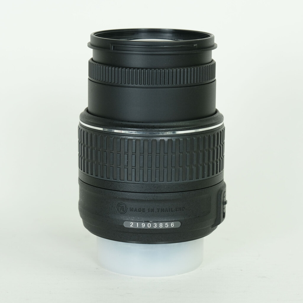 Nikon AF-S DX NIKKOR 18-55mm f3.5-5.6G VR II