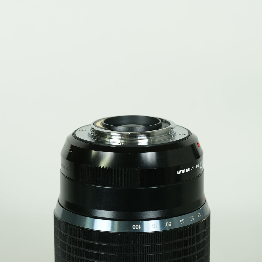 OLYMPUS M.ZUIKO DIGITAL ED 12-100mm F4.0 IS PRO