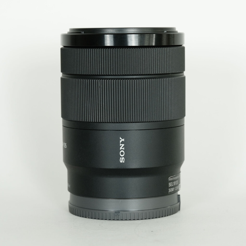 SONY E 18-135mm F3.5-5.6 OSS SEL18135