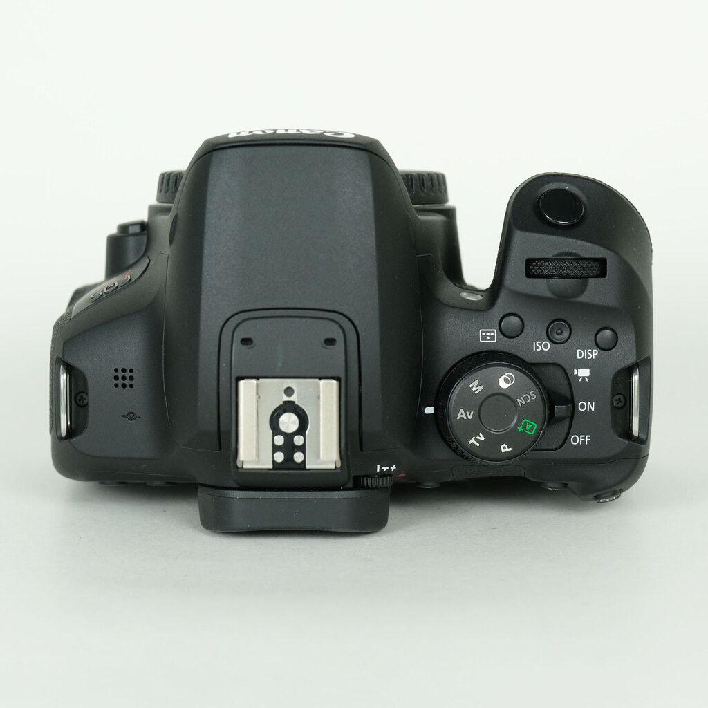 Canon EOS Kiss X10i Canon EOS Kiss X10i