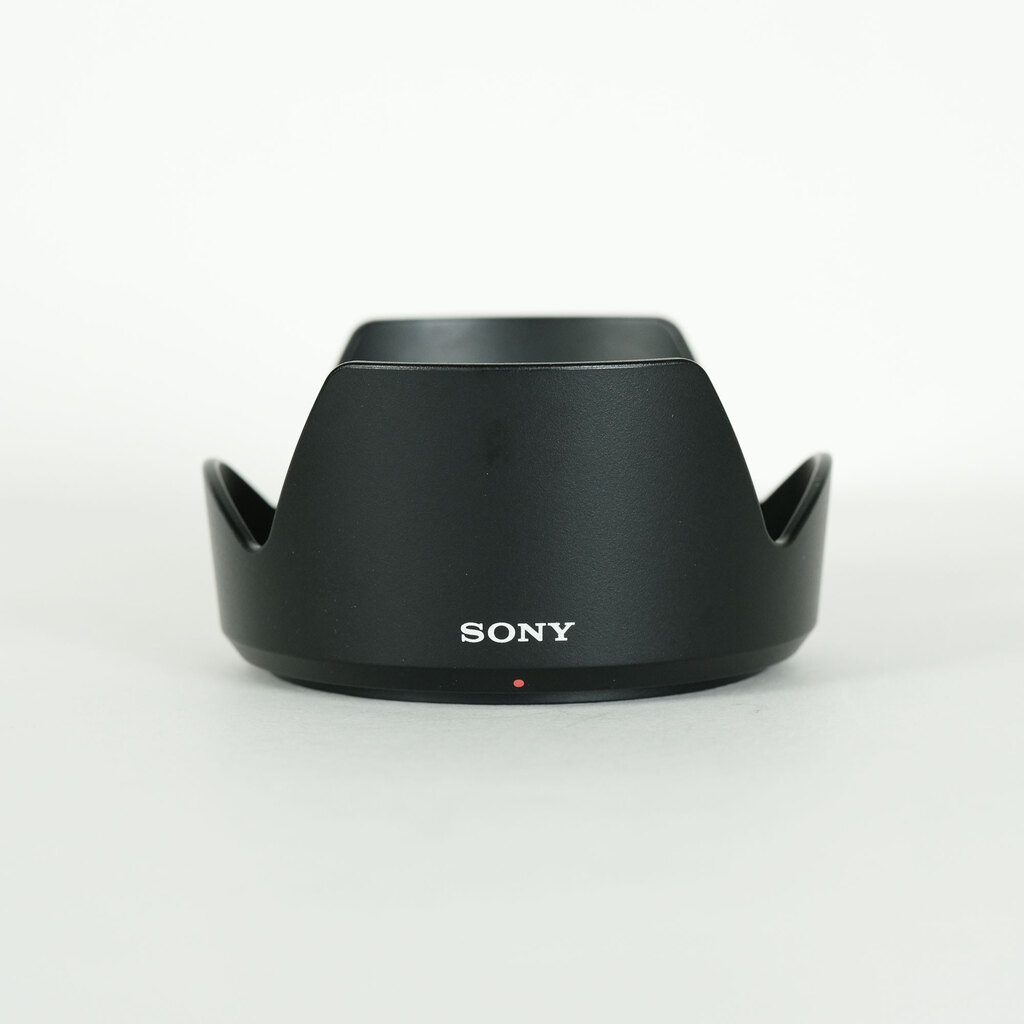 SONY E 18-135mm F3.5-5.6 OSS SEL18135