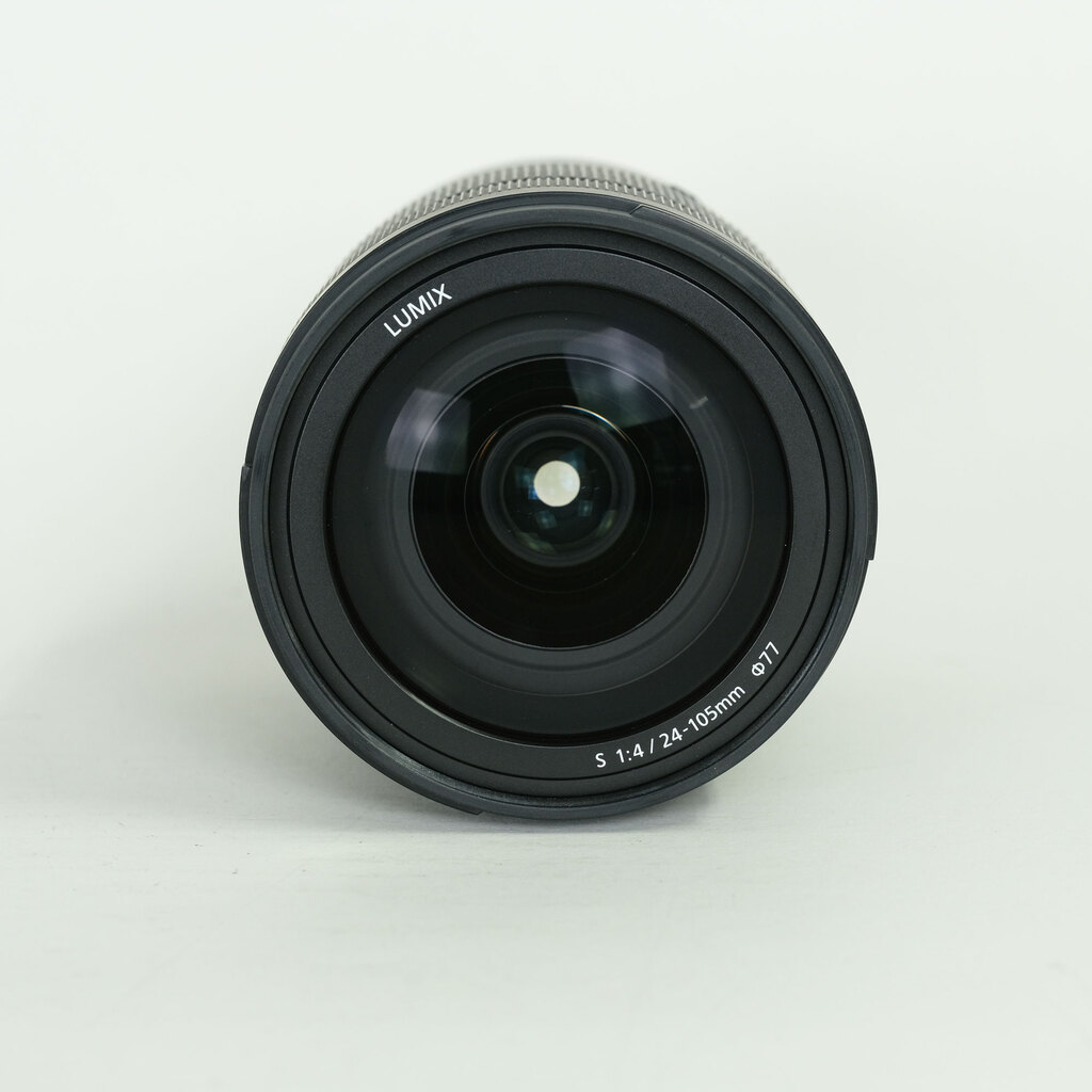 Panasonic LUMIX S 24-105mm F4 MACRO O.I.S.