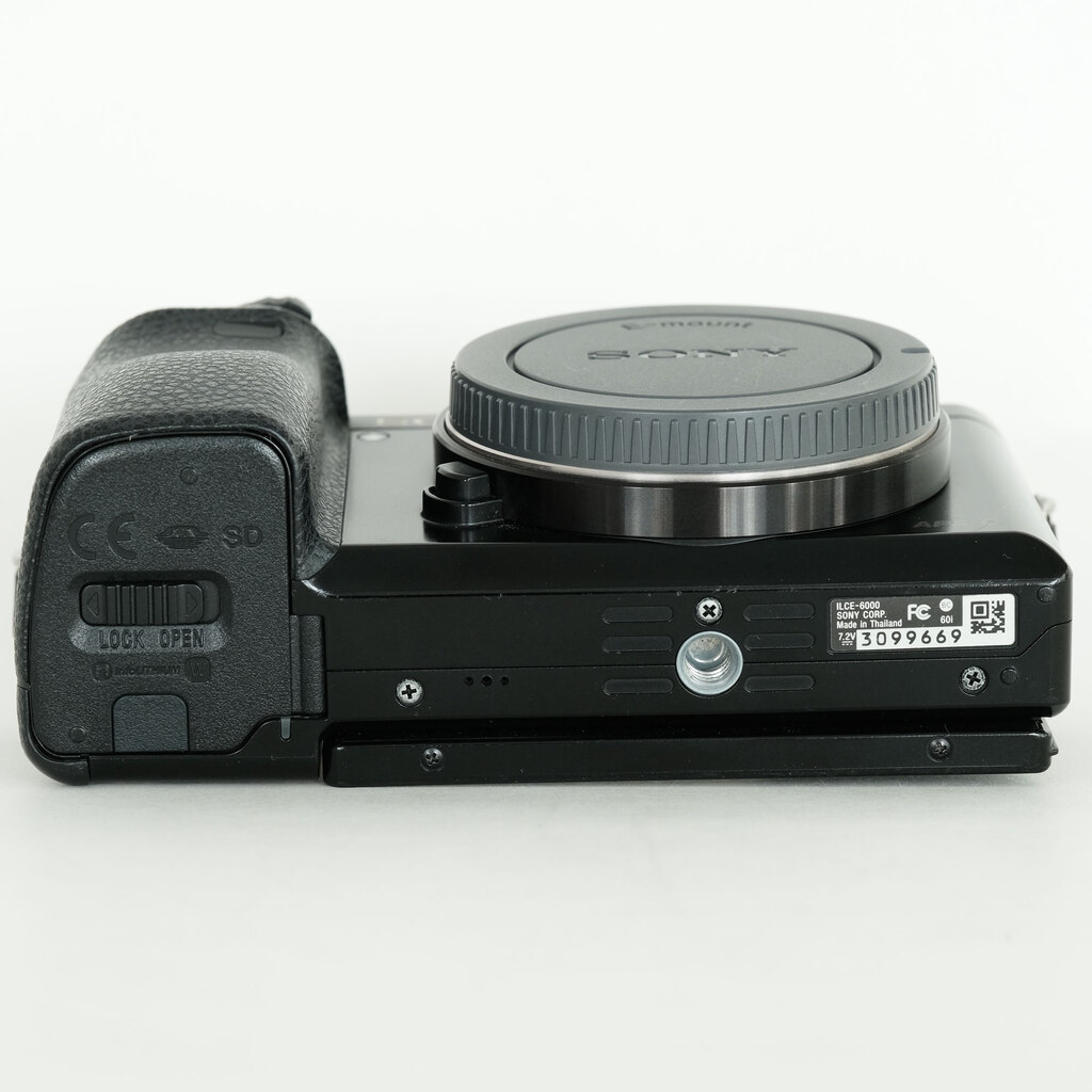 SONY α6000（ILCE-6000）