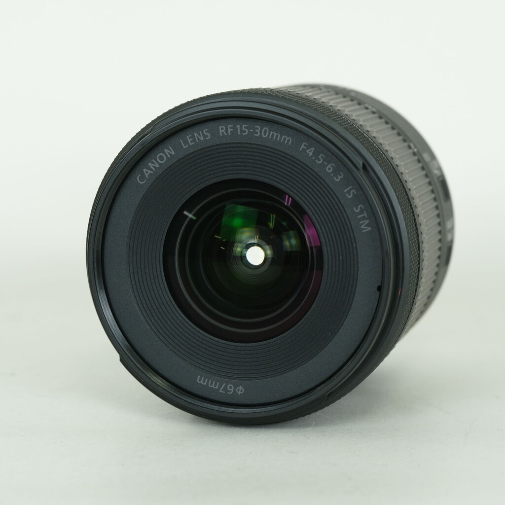 Canon RF15-30mm F4.5-6.3 IS STM Canon RF15-30mm F4.5-6.3 IS STM