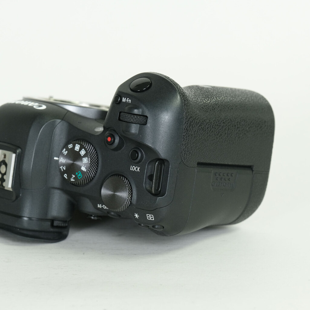 Canon EOS R6