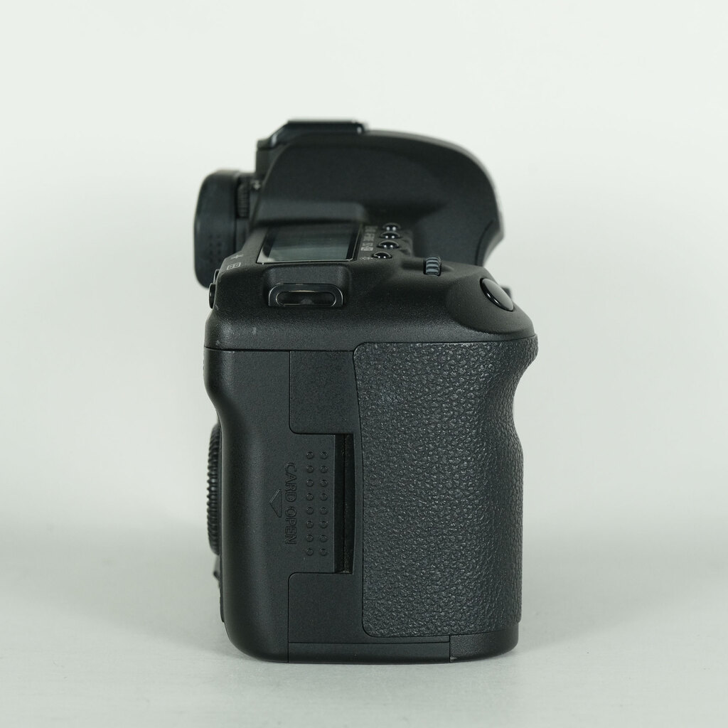 Canon EOS 5D MarkII ボディの出品 | ONE SCENE（ワンシーン）