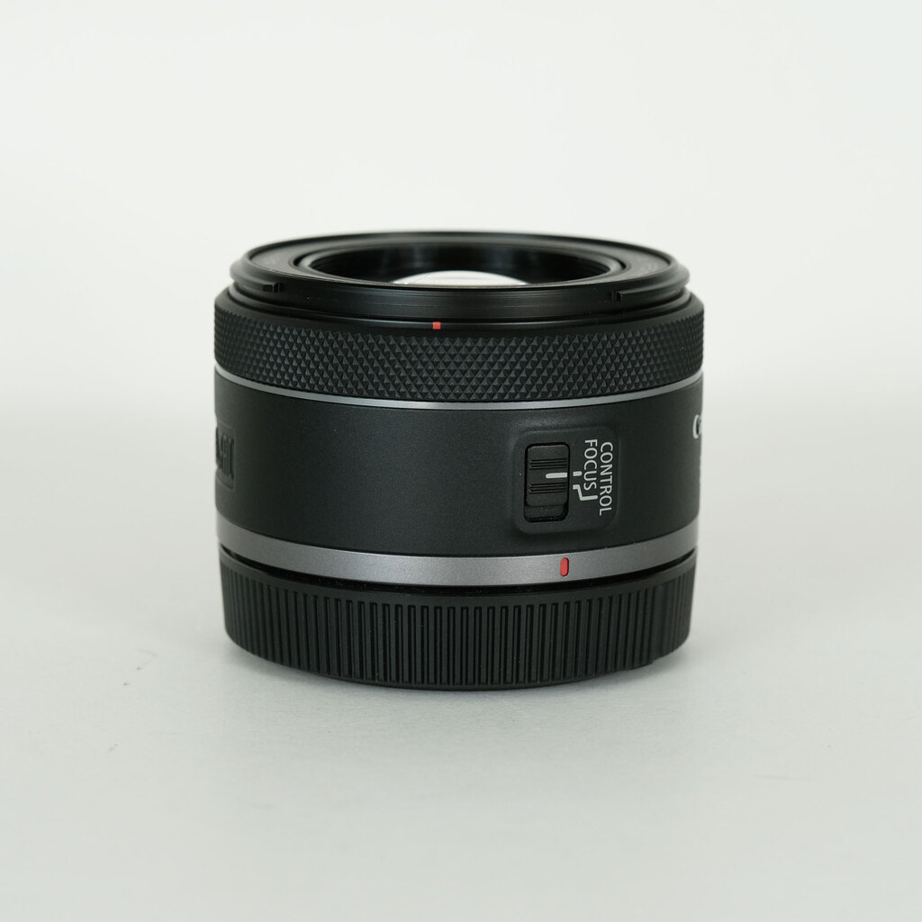 Canon RF50mm F1.8 STM