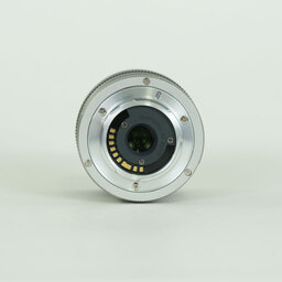 PENTAX 06 TELEPHOTO ZOOM シルバー