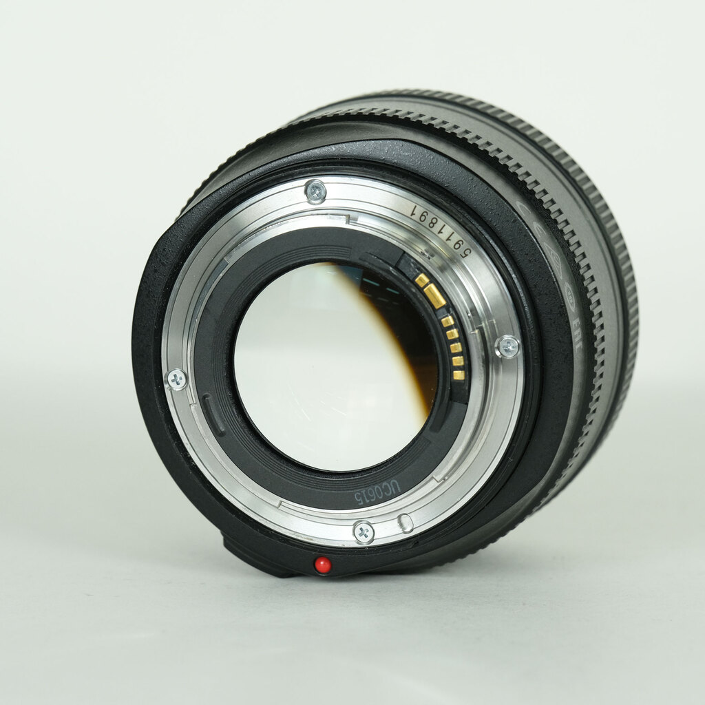 Canon EF50mm F1.2L USMの出品 | ONE SCENE（ワンシーン）