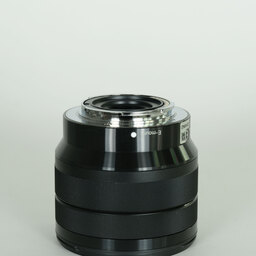 SONY E 10-18mm F4 OSS SEL1018